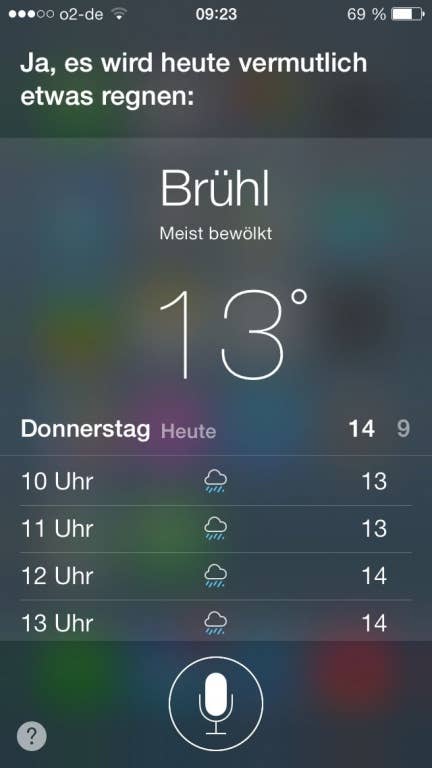 Screenshots zum Test der iOS-Sprachsteuerung Siri auf einem iPhone 5.
