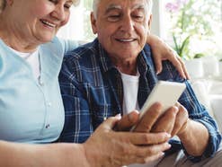 Rentner-Pärchemnam Smartphone