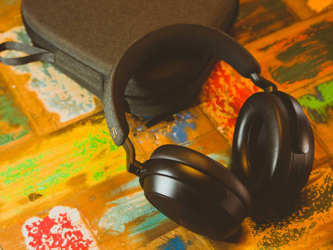 Die Sennheiser Momentum 4 bieten einen kolossalen Klang und ein Super-ANC