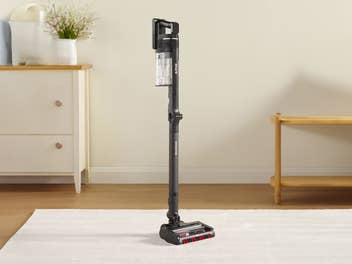 Shark Akkusauger, Black Friday