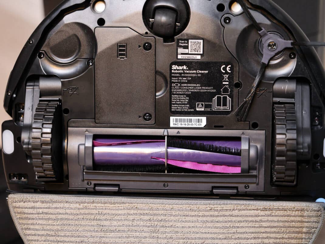 Shark PowerDetect UV Reveal