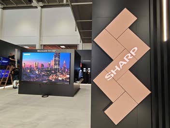 Sharp Videowall fürs Wohnzimmer