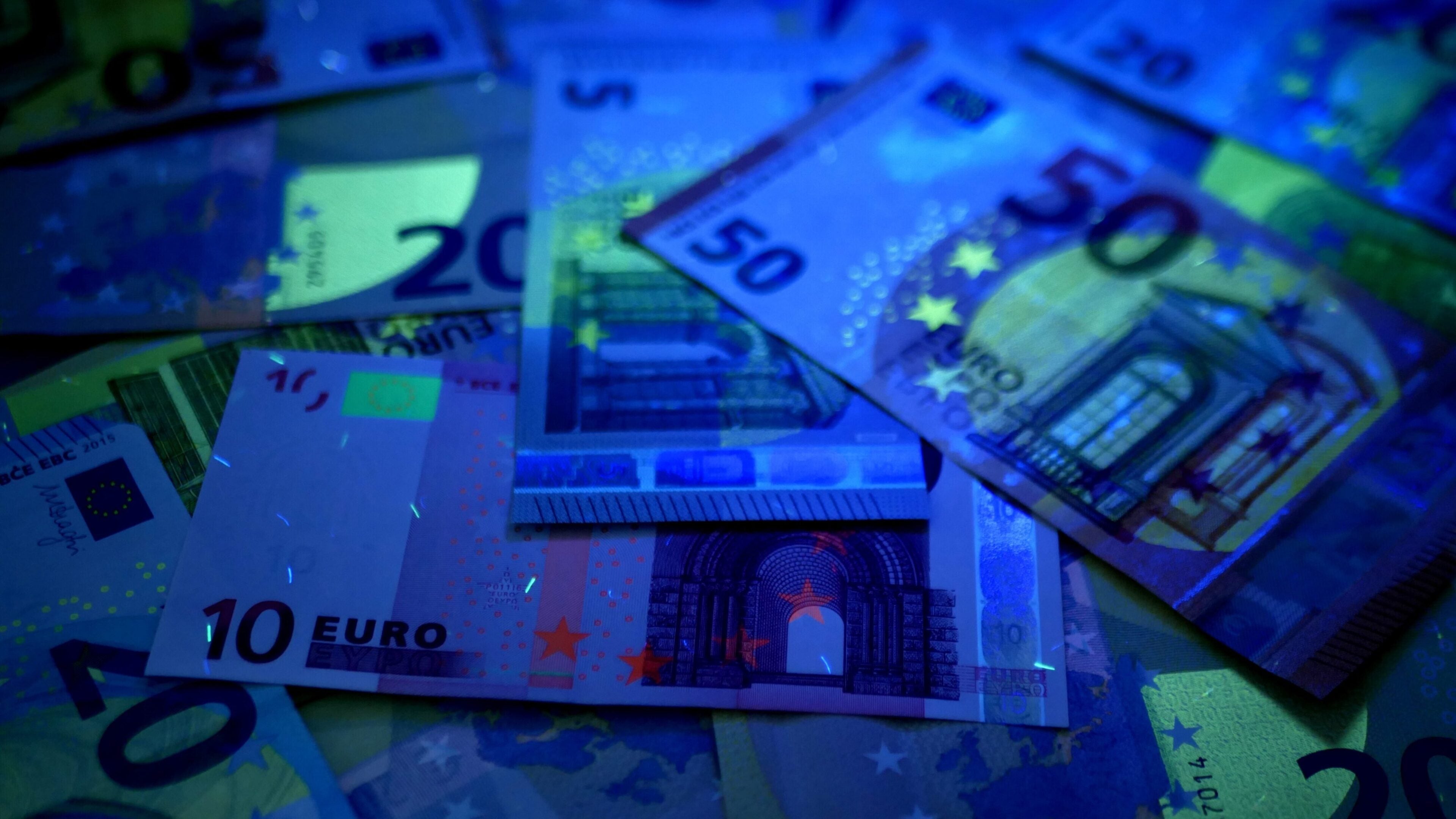 Achtung, Falschgeld! Bei diesen Scheinen musst du besonders aufpassen