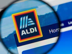 Lupe auf Aldi-Süd-Logo auf Webseite