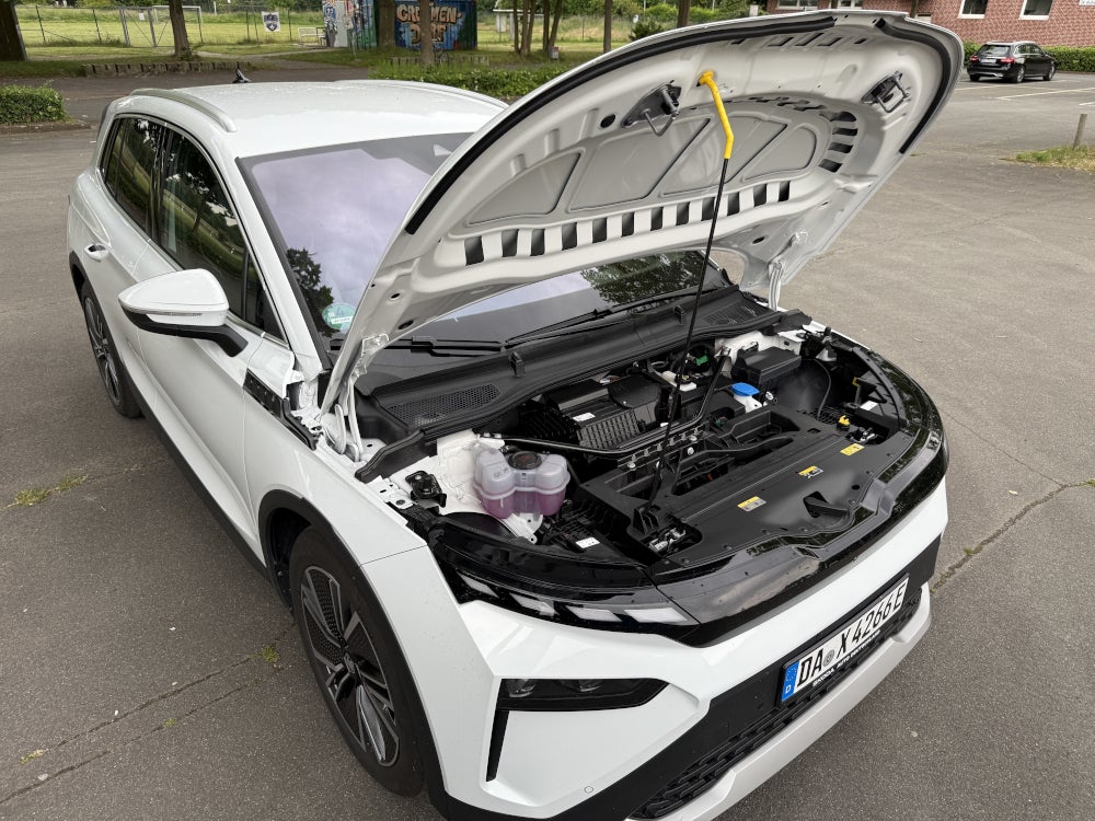 Skoda Elroq - Blick in den Motorraum.