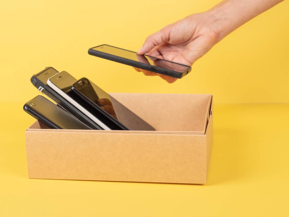 Alle 5 Jahre? EU zwingt dich zum Smartphone-Neukauf