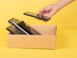 Alle 5 Jahre? EU zwingt dich zum Smartphone-Neukauf