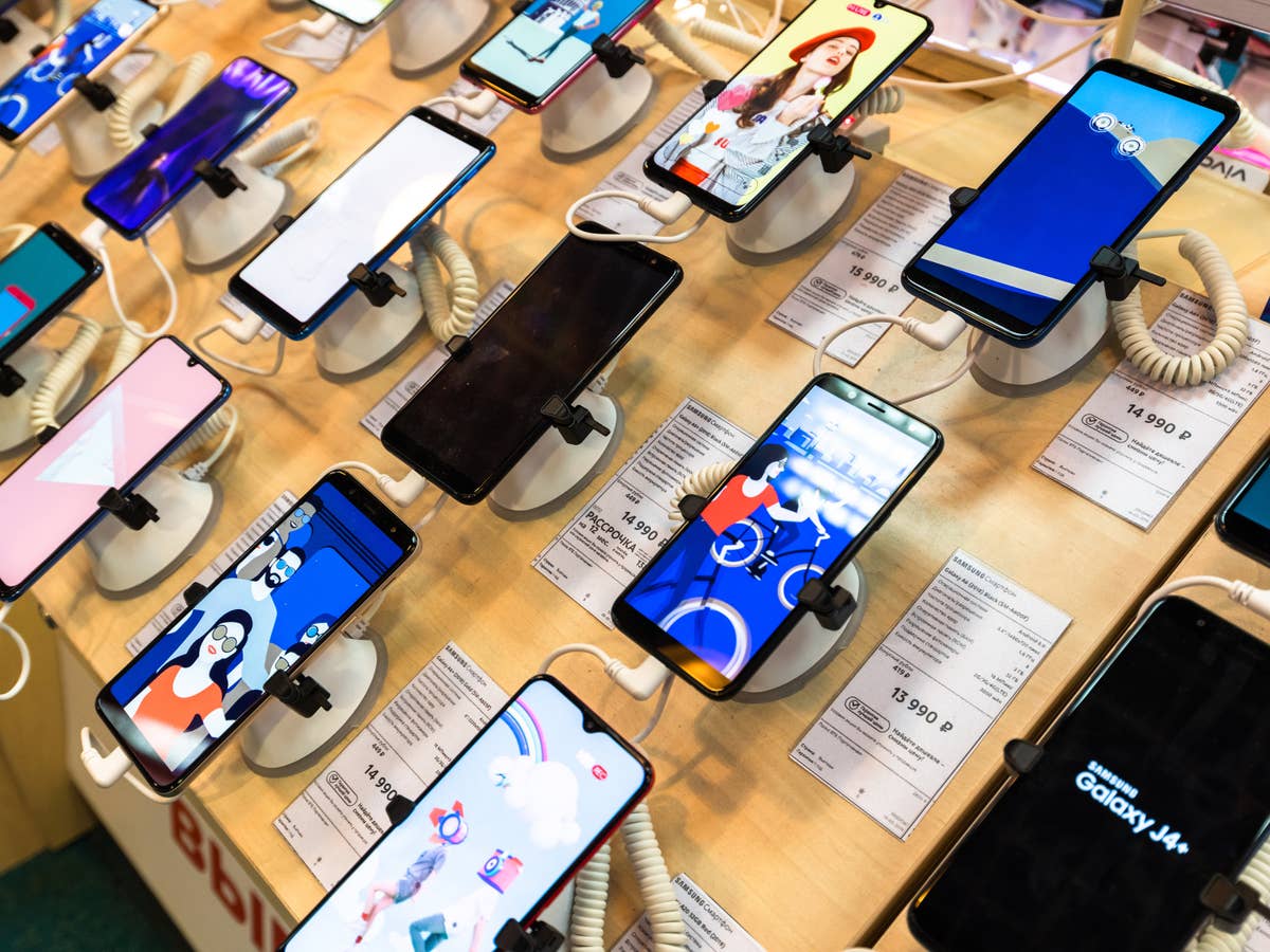 Klarer Gewinner: Das sind die meistverkauften Smartphones (Symbolbild) Klarer Gewinner: Das sind die meistverkauften Smartphones (Symbolbild)