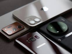 Mehrere Smartphones verschiedener Hersteller