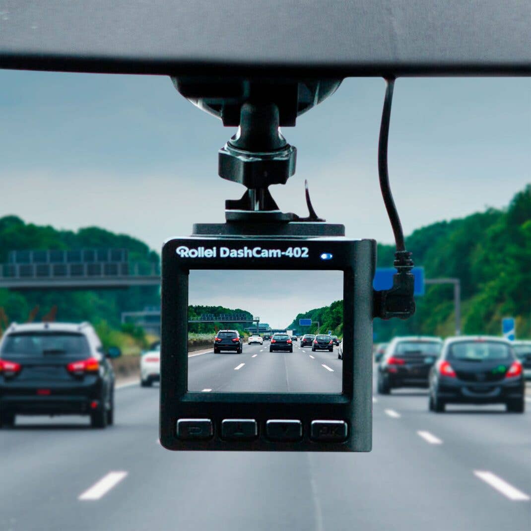 So sieht die Dashcam 402 von Rollei aus
