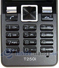 Sony Ericsson T250i: Tastatur