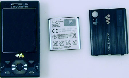 Sony Ericsson W995