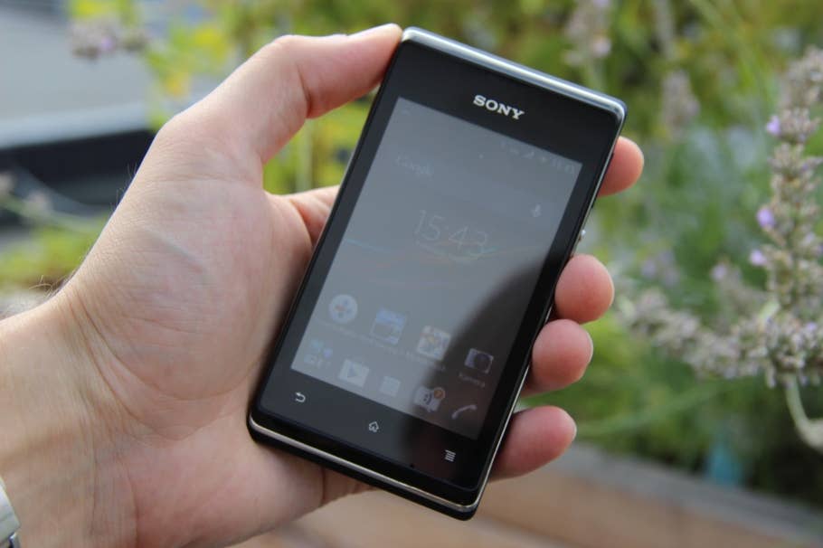 Sony Xperia E