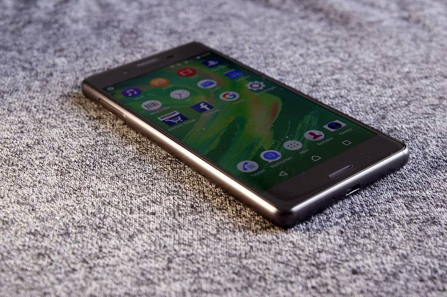 Sony Xperia X Performance: Hands-On