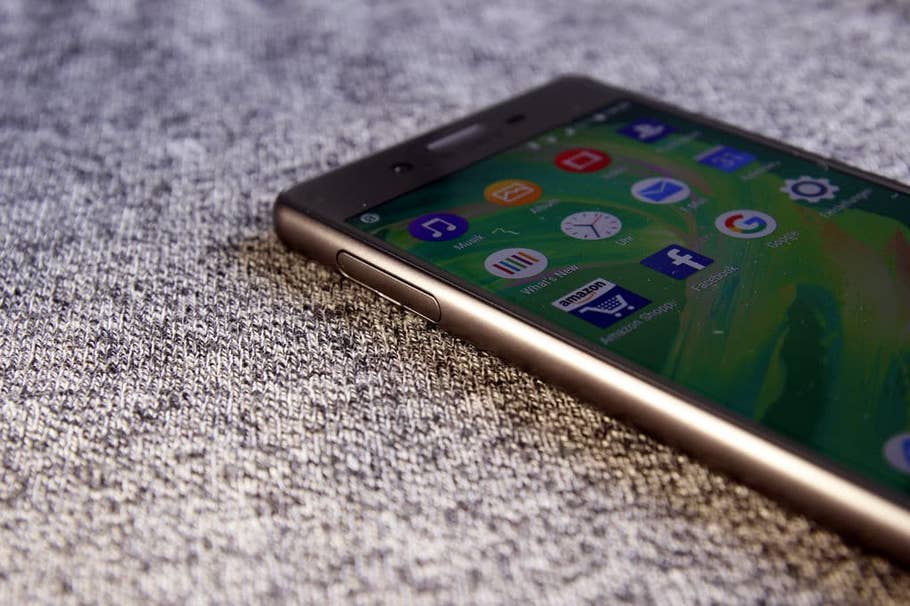 Sony Xperia X Performance: Hands-On