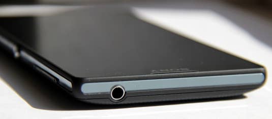 Sony Xperia ZL Sony Xperia ZL