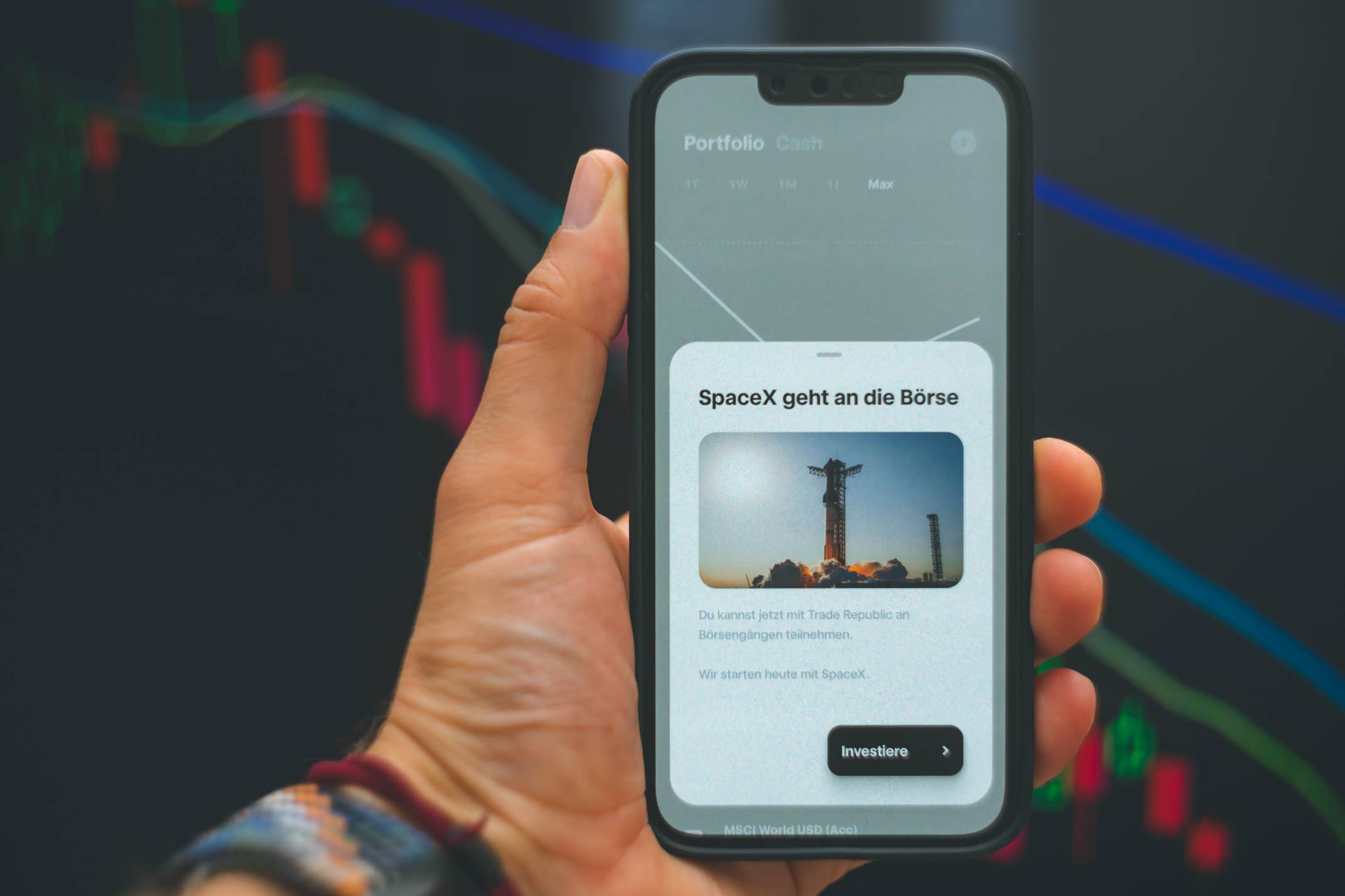 SpaceX geht an die Börse: Kunden von Trade Republic können schon vor dem Start dabei sein