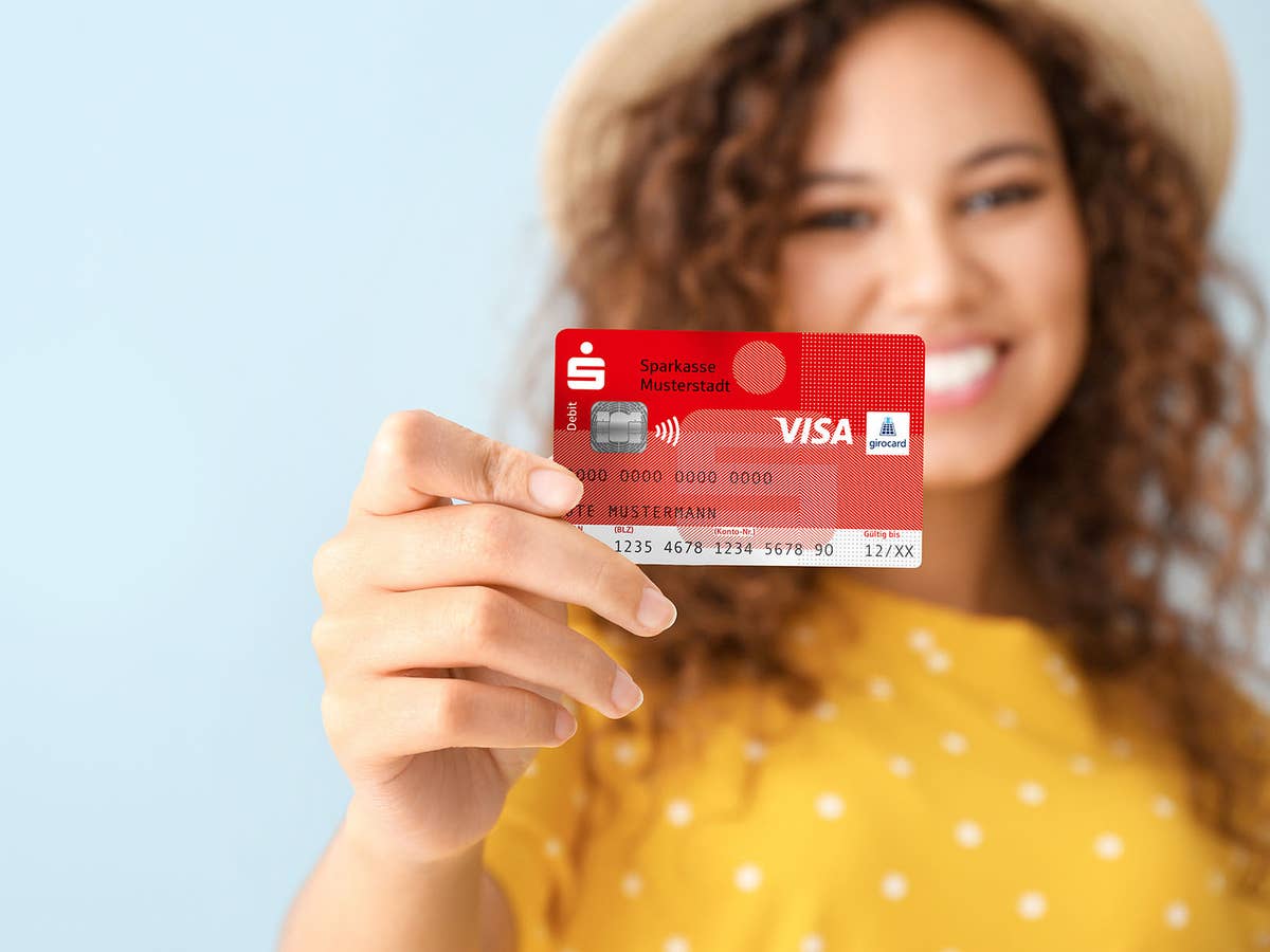 Sparkasse: Kunden bekomme neue EC-Karte, doch 