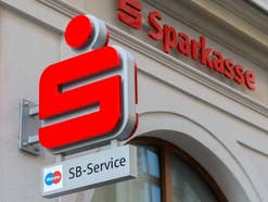 Sparkassen-Schild