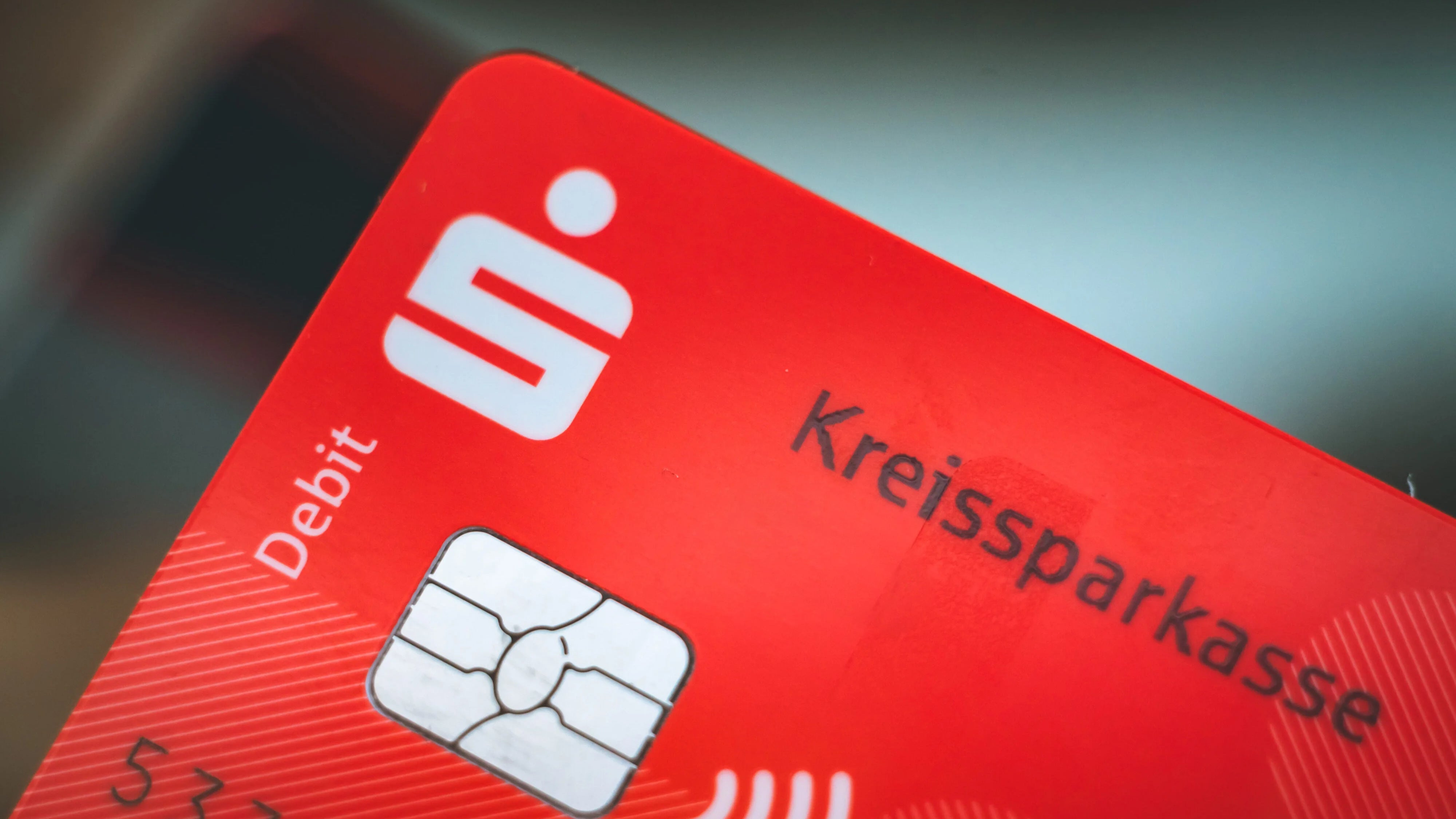 Die Sparkasse startet ein neues Angebot für 20 Millionen Kunden: Trade-Republic-Killer oder Rohrkrepierer?