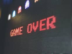 GAME OVER Spiel