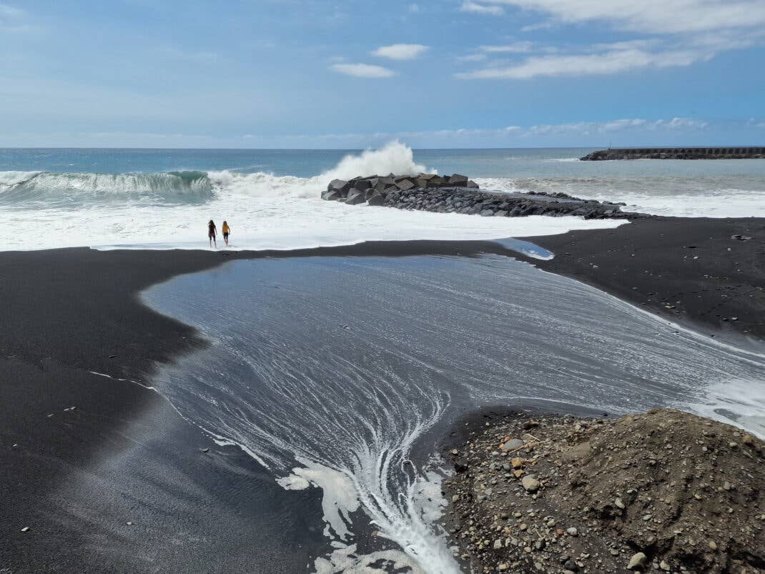 Strand: Fotografiert mit Weitwinkelkamera