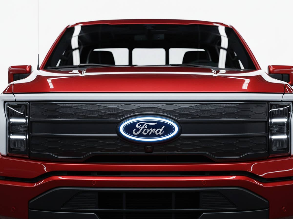 strategiewechsel-bei-ford-e-auto-aus-beschlossen Ford F150 Lightning in der Frontansicht.