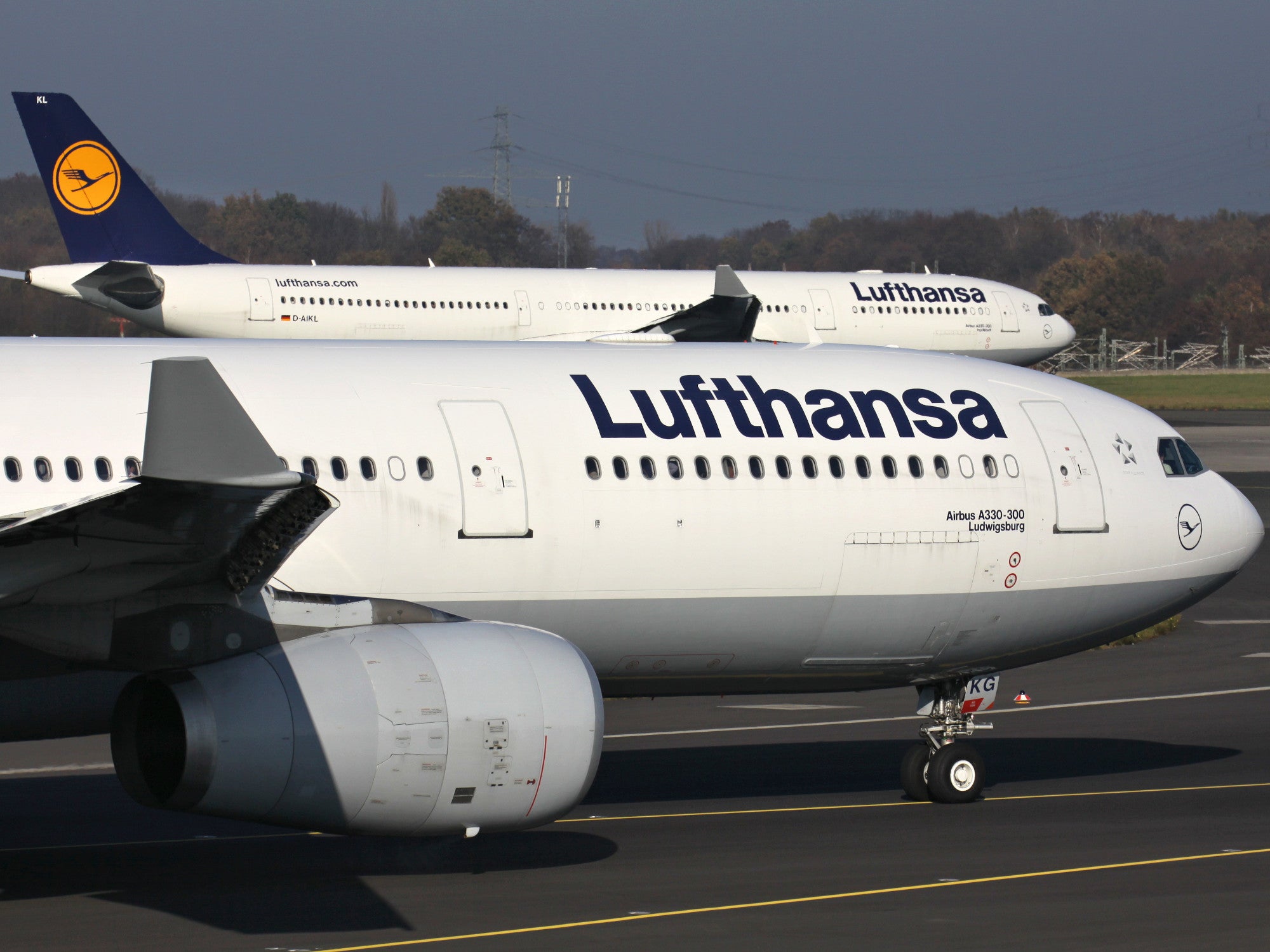 #Streik-Chaos bei Lufthansa: Keine Hilfe für Passagiere