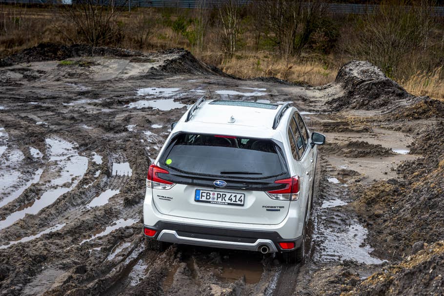 Für den Antrieb des 2020er Modells des Subaru Forester sorgt ein e-Boxer-Motor. e-Boxer des Subaru Forester