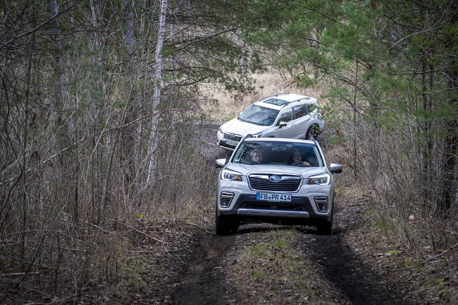 Steigungen zu erklimmen macht mit dem Subaru Forester 2.0ie besonders Spaß - Allrad-Antrieb sei Dank. Bergauf mit dem Subaru Forester 2.0ie