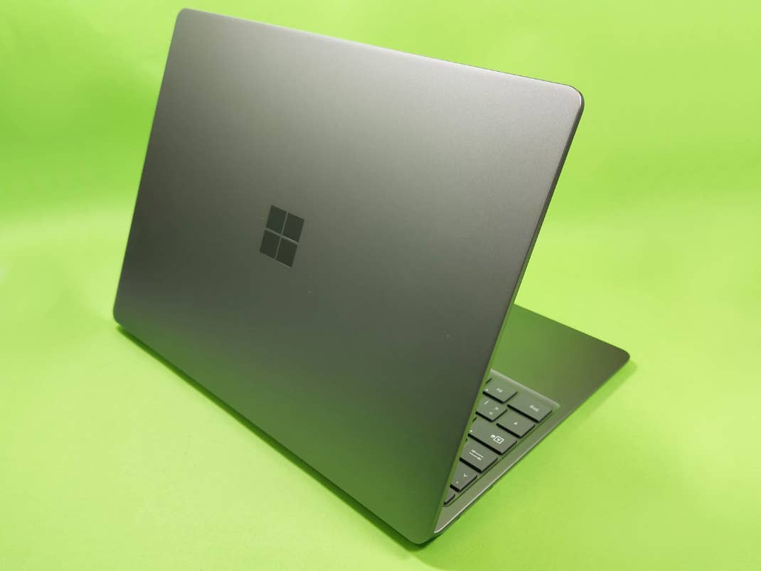 Microsoft Laptop Go 2