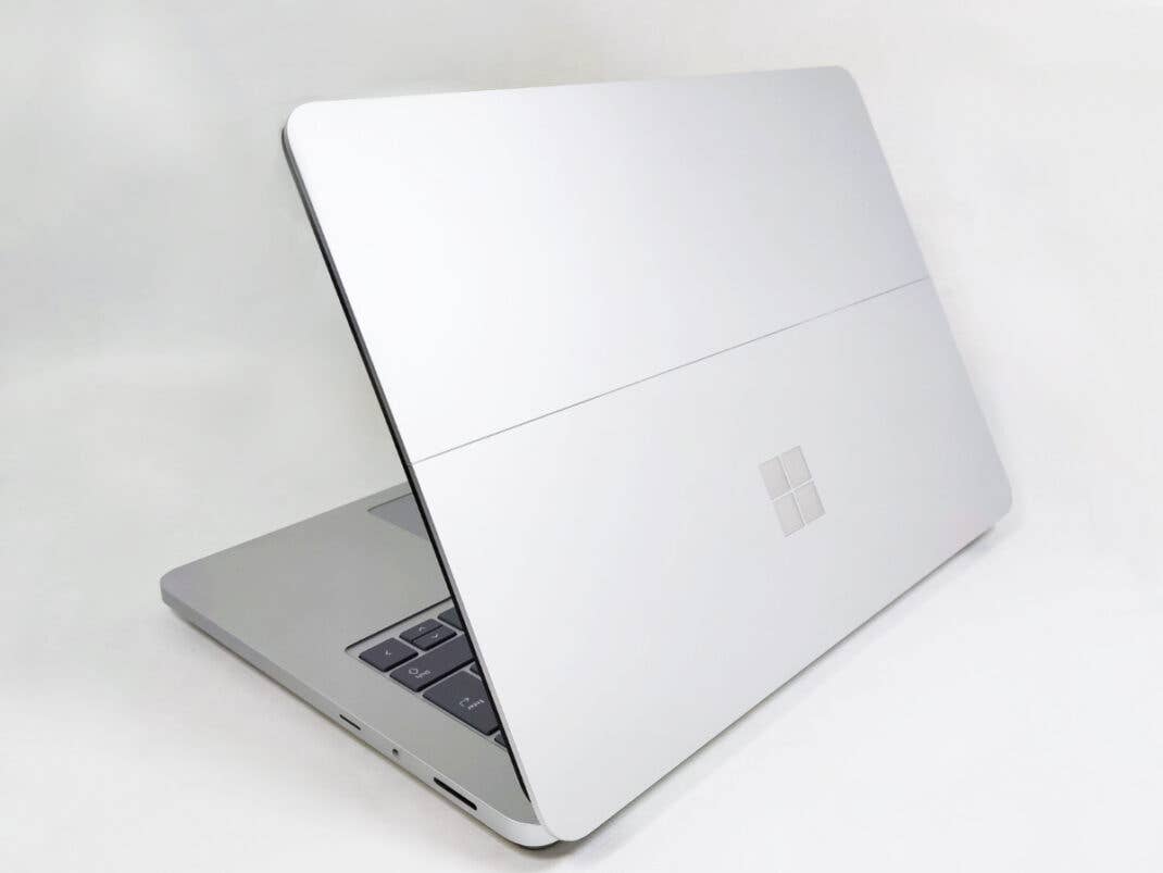Microsoft Surface Laptop Studio 2
