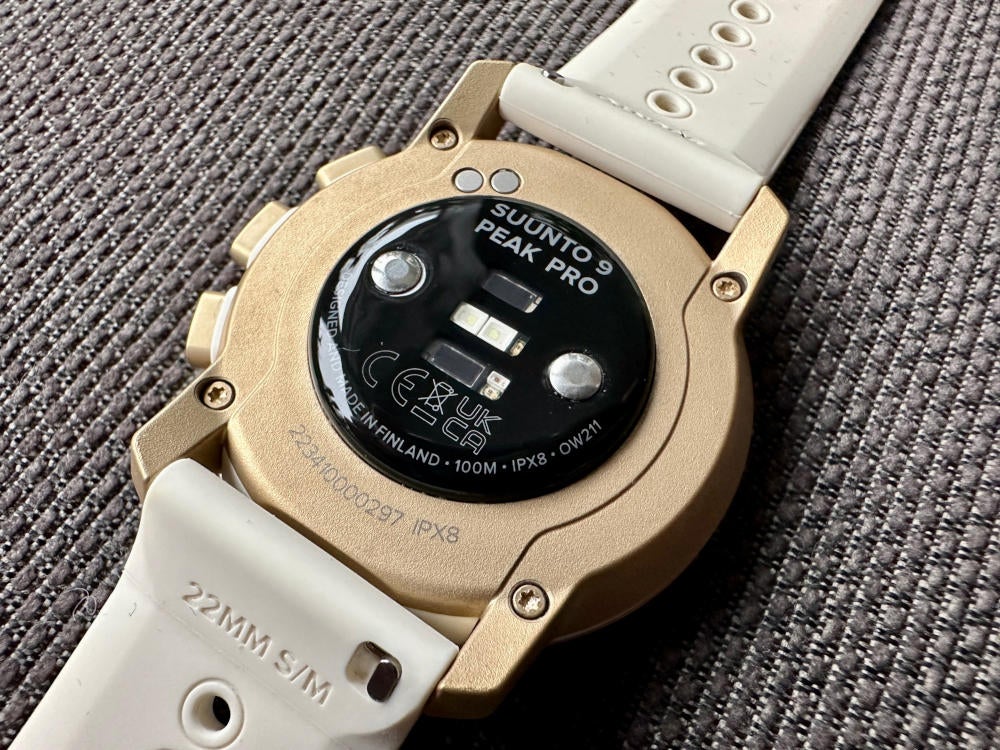 Rückseite der Suunto 9 Peak Pro