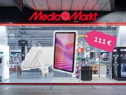 Lenovo-Tablet vor einem MediaMarkt-Store, daneben ein Preisschild von 111 Euro
