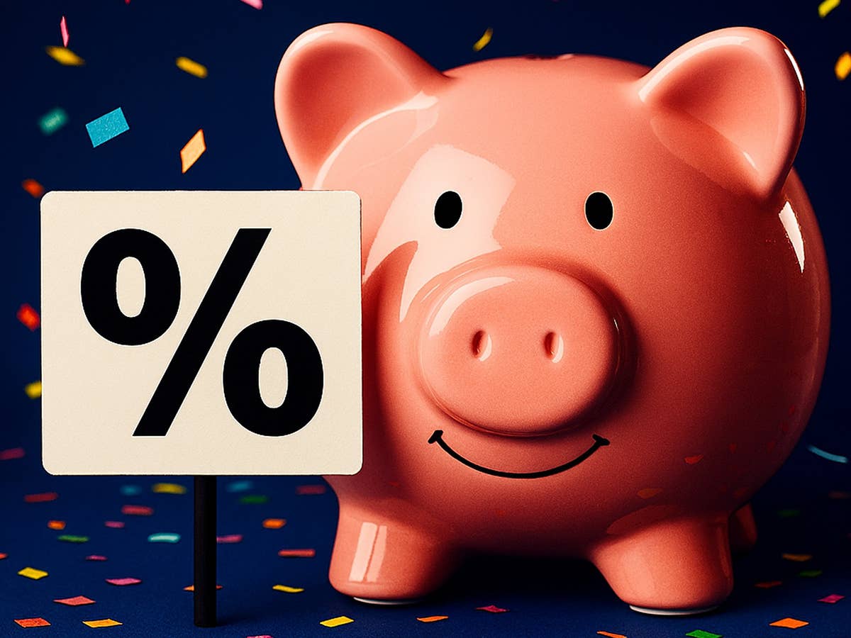 Tagesgeld: TF Bank zahlt 3 Prozent ZInsen. Sparschwein neben einem Prozent-Zeichen.