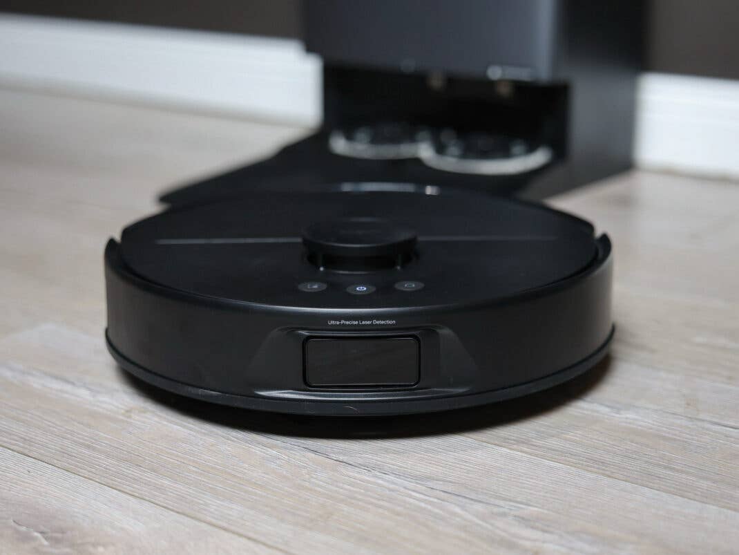 Navigationslinse des Tapo RV50 Pro Omni