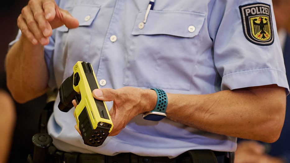 Taser Pistole