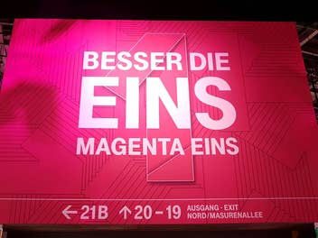 Ein Magenta Eins Logo
