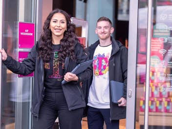 Shop-Mitarbeiter der Telekom