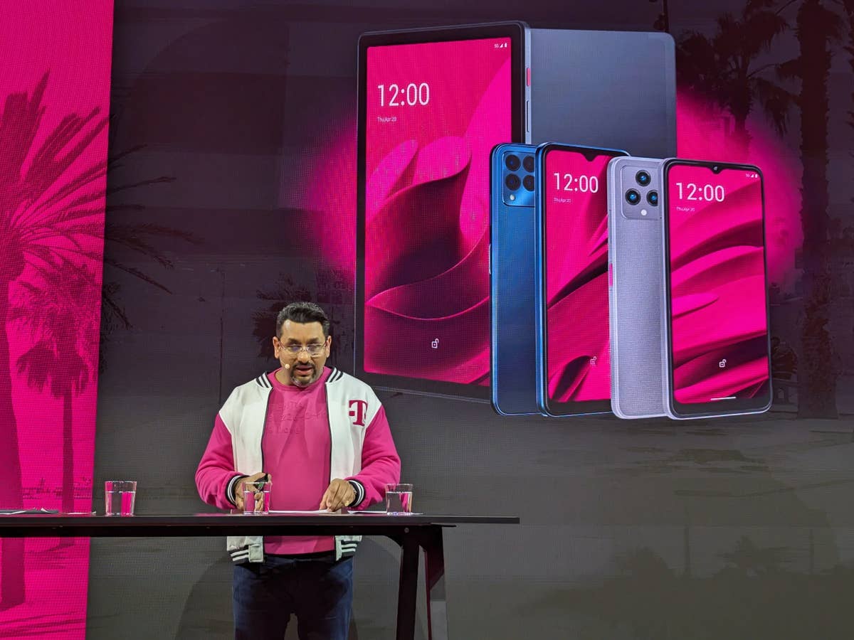 Die Deutsche Telekom stellt auf dem MWC 2024 ein KI-Handy-Konzept vor und geht KI-Partnerschaft ein