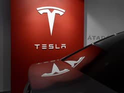 Tesla schon wieder in der Kritik: Jetzt sind es die Bremsen 