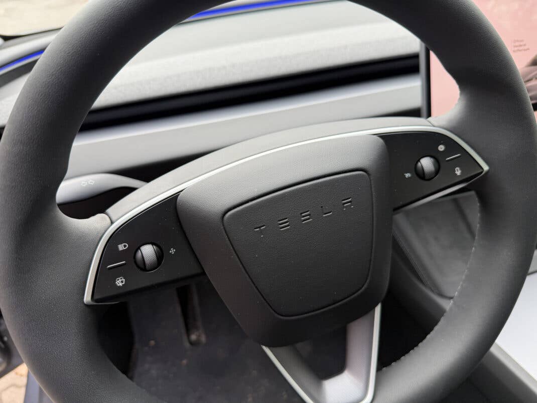 Tesla Model 3 (2025) Lenkrad