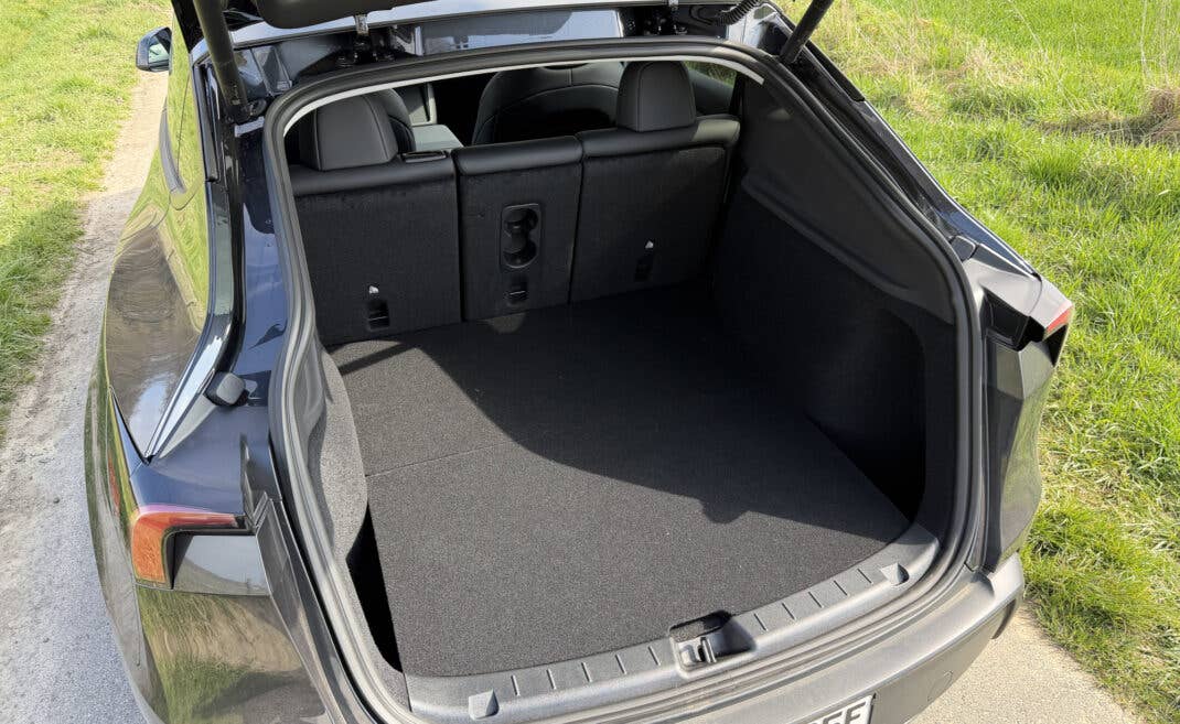 Tesla Model Y Standard (2025) Kofferraum