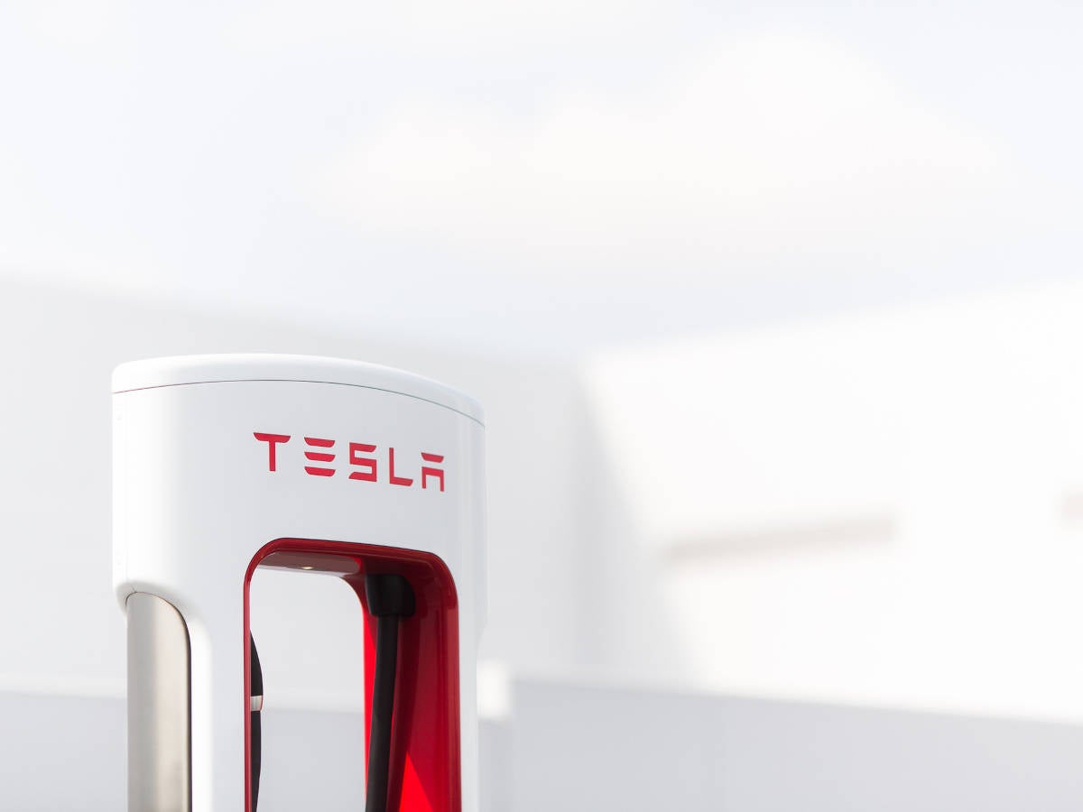 #Tesla hebt die Preise an: Neuer Preissprung sorgt für Ärger