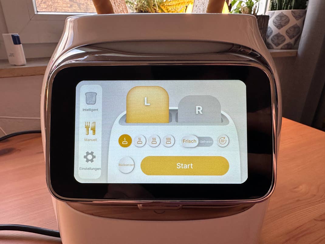 Im Toaster verbaut: Ein 4-Zoll-Touchscreen