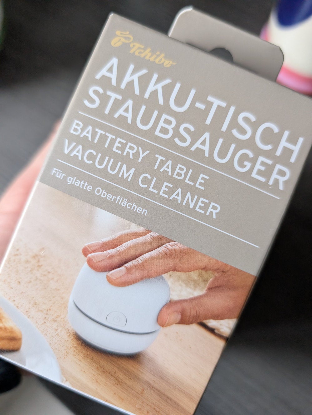 Akku-Tiasch-Staubsauger Verpackung von Tchibo