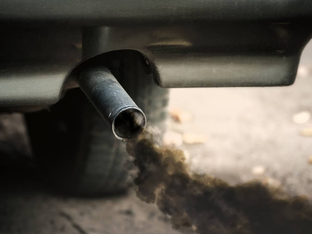 USA kippt Verbrennerverbot: Was das für Autos, Umwelt und dich bedeutet