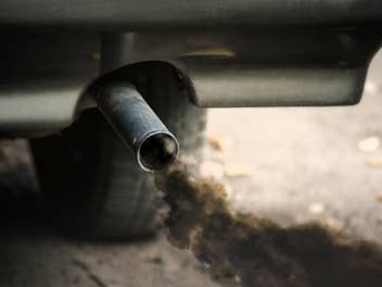 USA kippt Verbrennerverbot: Was das für Autos, Umwelt und dich bedeutet