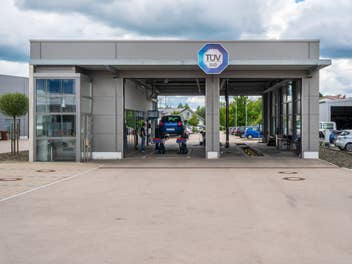 TÜV
