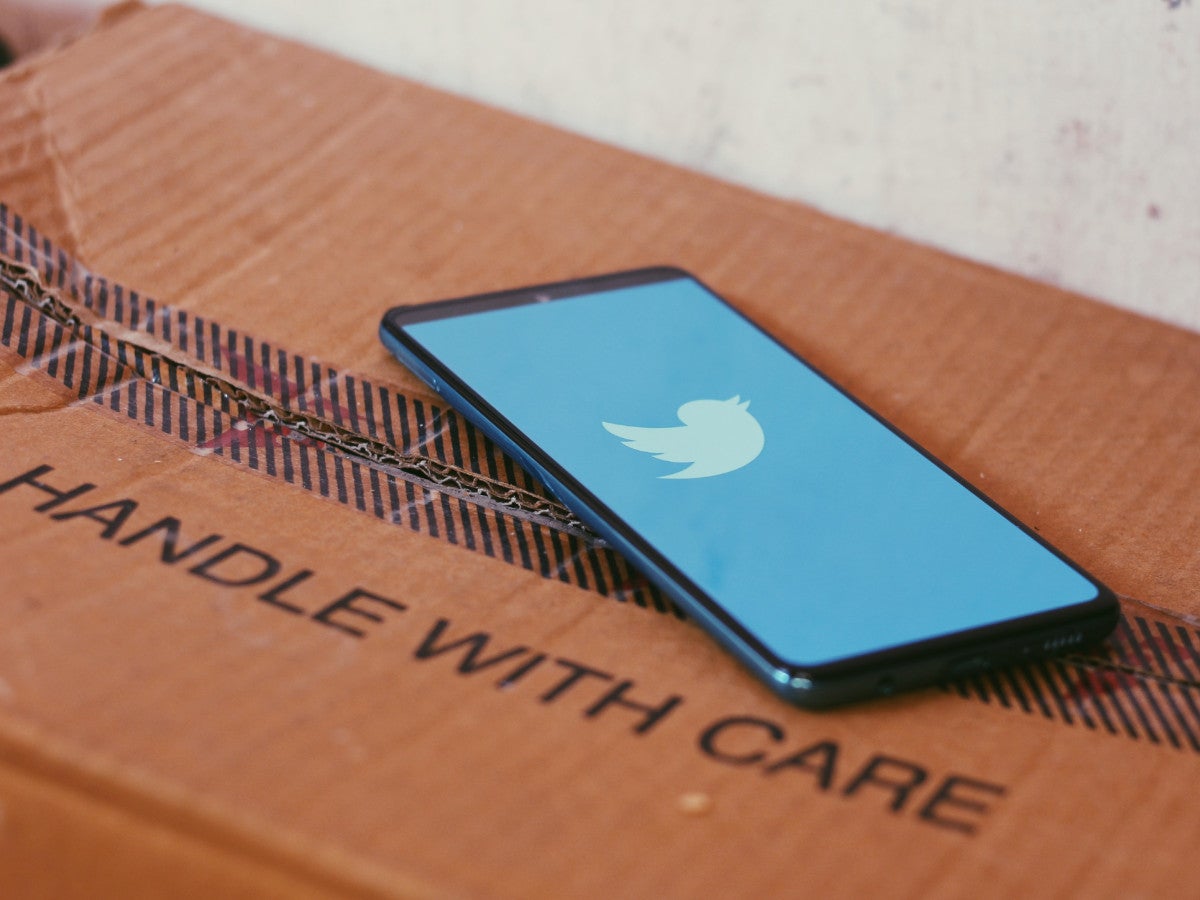 Twitter empfiehlt: Verknüpft weder Nummern noch E-Mails mit eurem Konto